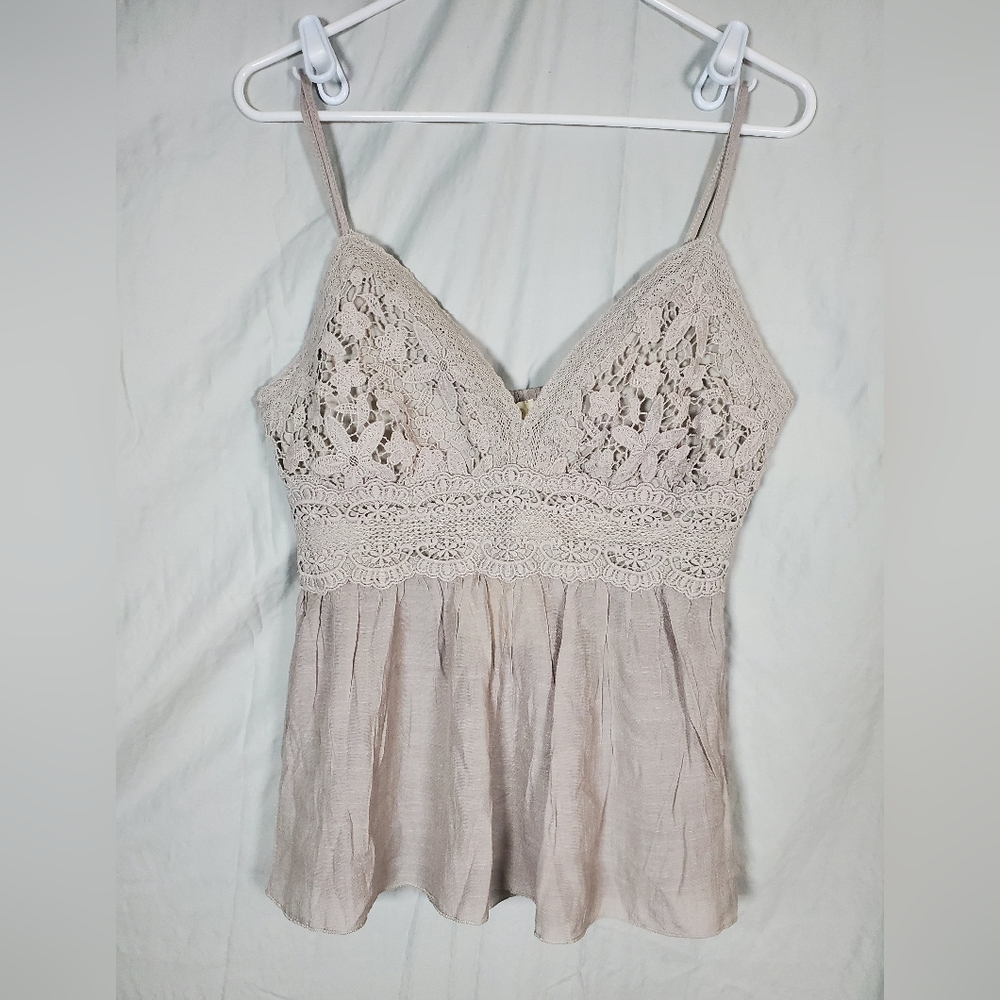 Rebellion NWT Women's medium Flower embellished tanktop